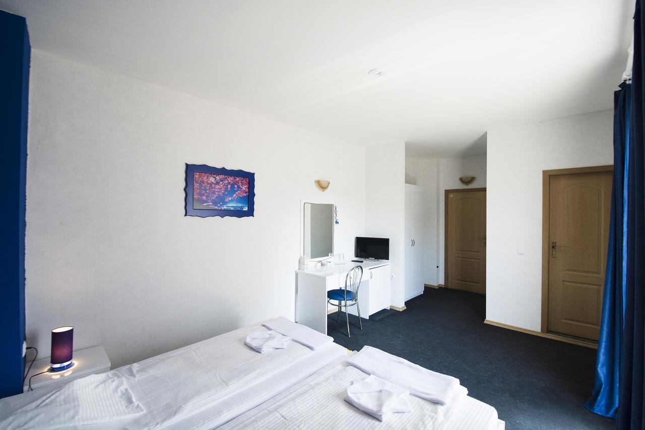 Family Hotel Four Seasons Carevo Kültér fotó